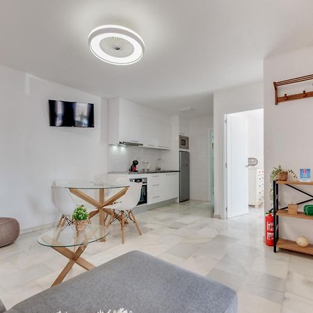 Apartamento Con Amplio Porche Y Bbq 贝纳尔马德纳 外观 照片